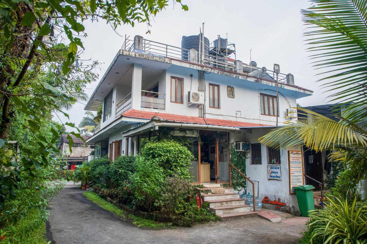 Sanidhya Beach Resort Alībāg Ngoại thất bức ảnh
