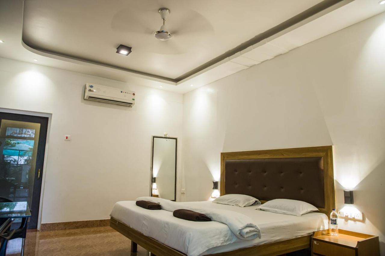 Sanidhya Beach Resort Alībāg Ngoại thất bức ảnh