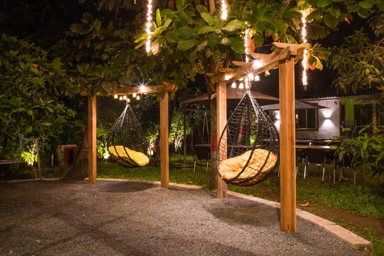 Sanidhya Beach Resort Alībāg Ngoại thất bức ảnh