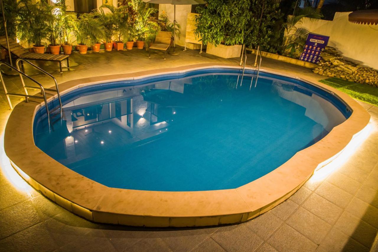 Sanidhya Beach Resort Alībāg Ngoại thất bức ảnh