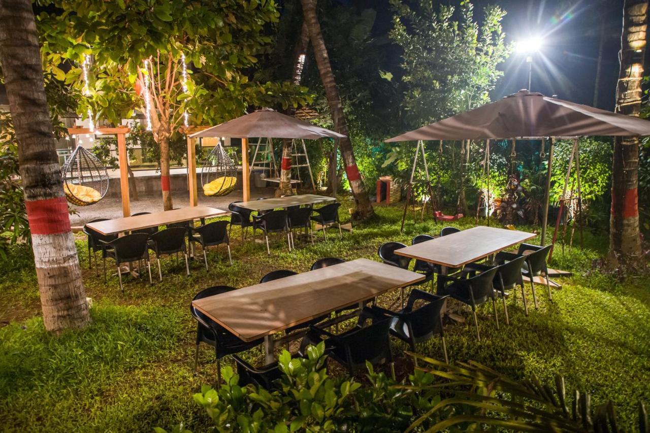 Sanidhya Beach Resort Alībāg Ngoại thất bức ảnh