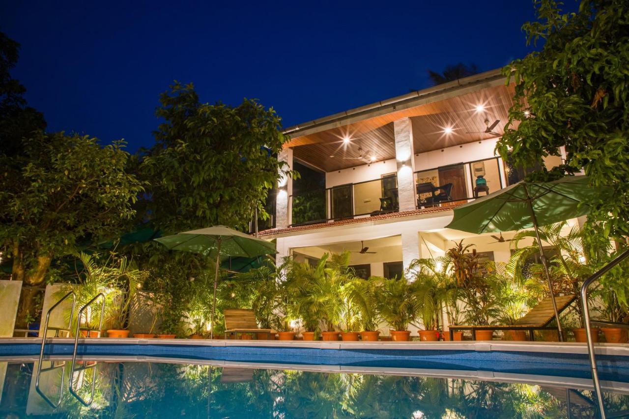 Sanidhya Beach Resort Alībāg Ngoại thất bức ảnh